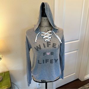 Pullover hoodie